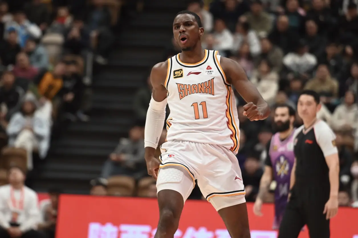 山东队客场惨败，面临考验与挑战