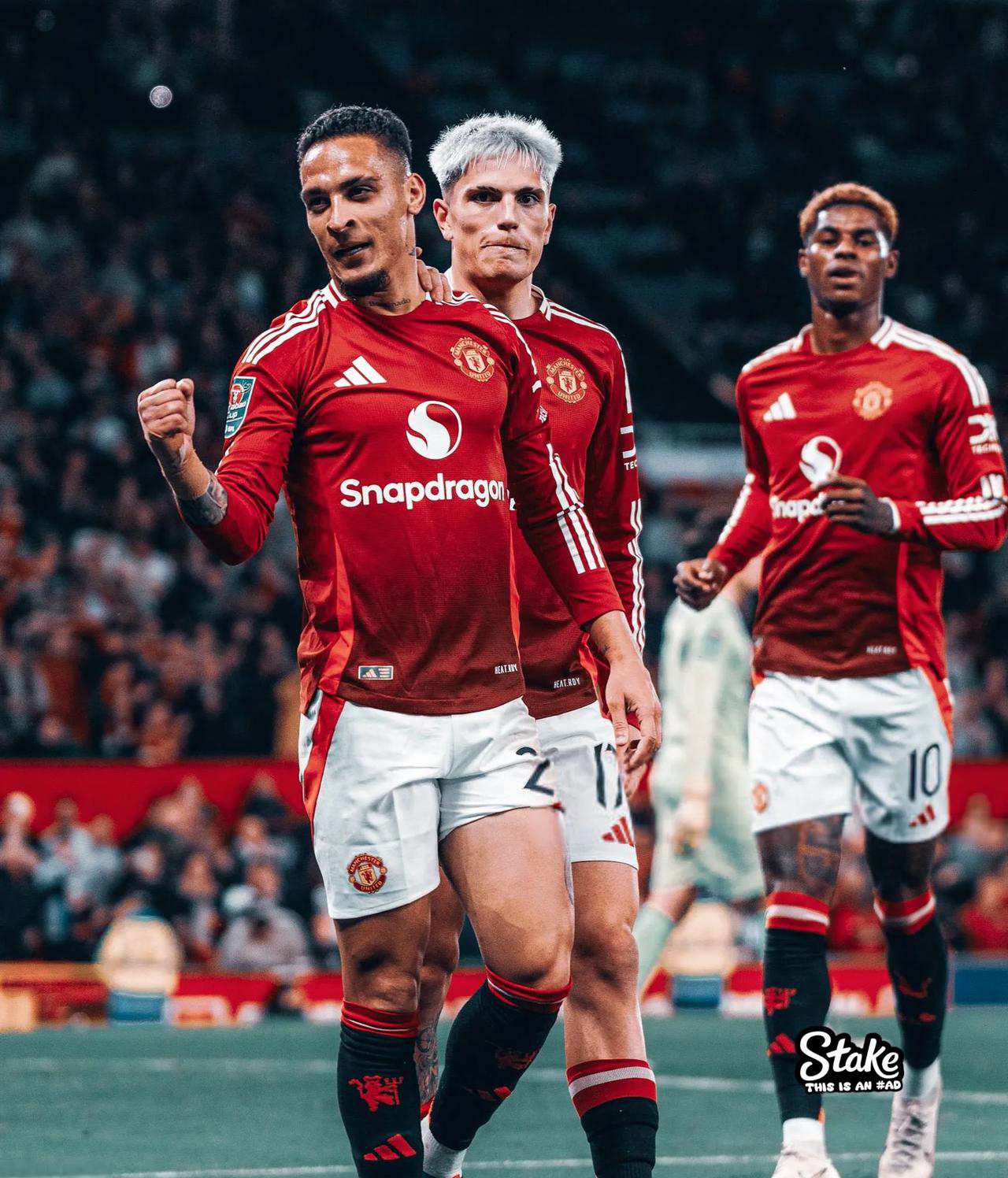 曼联前锋火力全开，率先破门