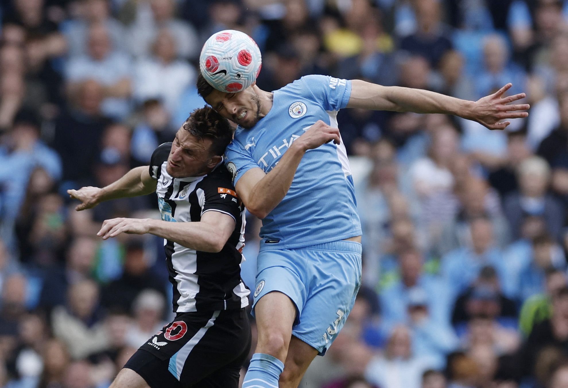 纽卡斯尔射手连进两球,助球队胜出 纽卡斯尔射手连进两球,助球队胜出